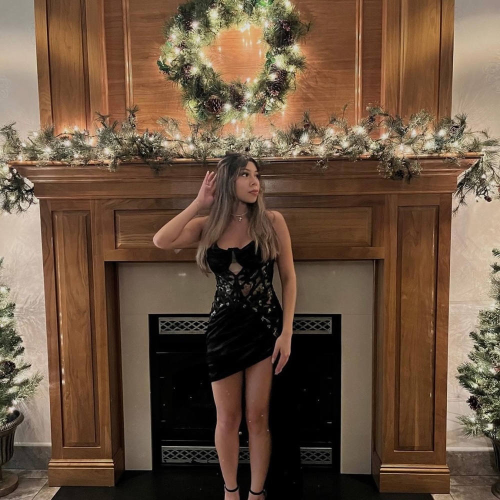 Fashion Nova Black dress with trail